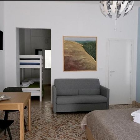 Sole & Luna Guest House Bari Buitenkant foto